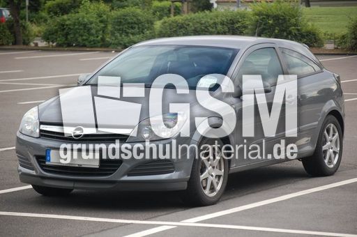 Opel Astra GTC_1.JPG